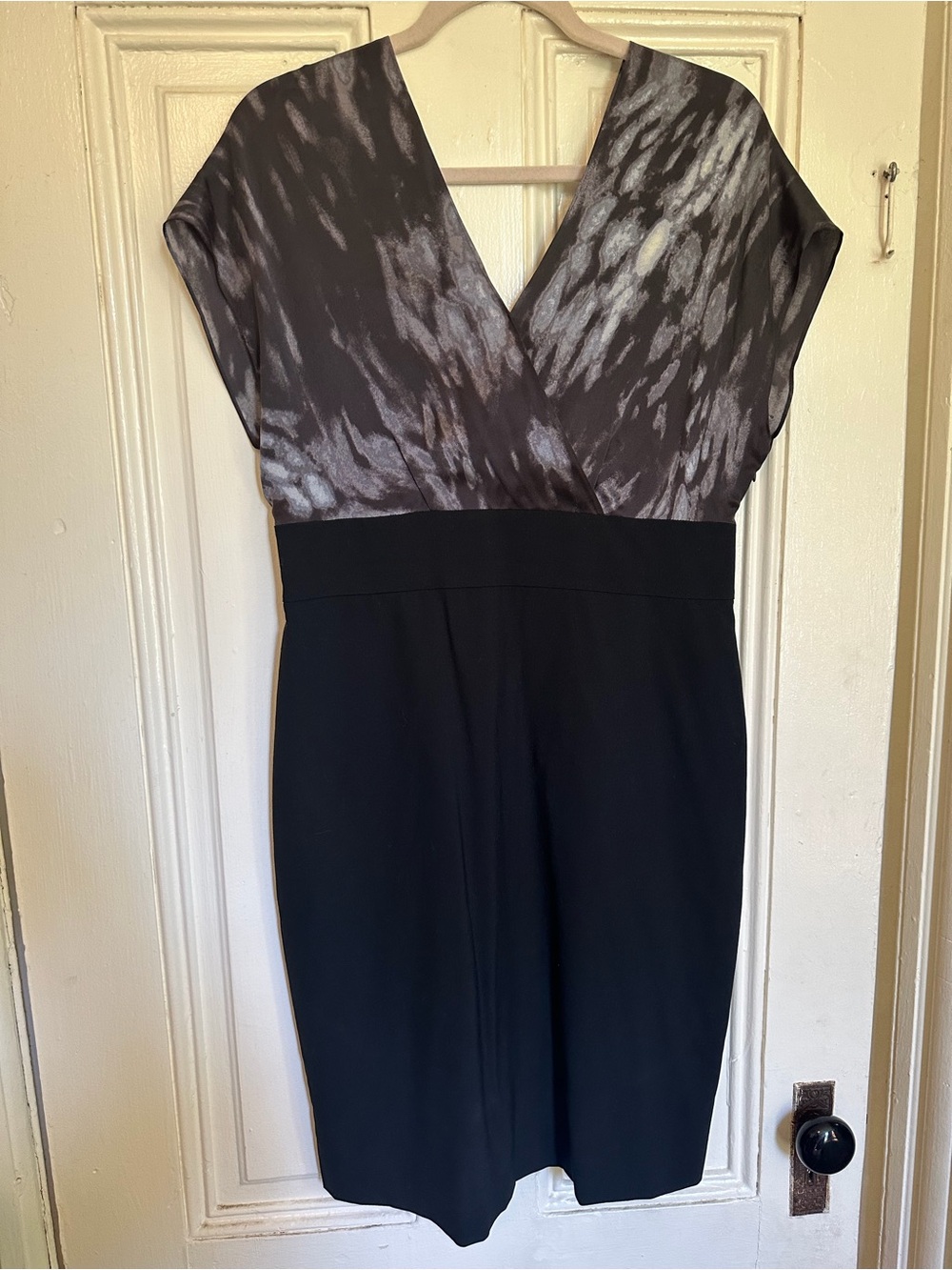 BR Elegant Black and Gray Faux-Wrap Women's Dress SIZE 12 nwt